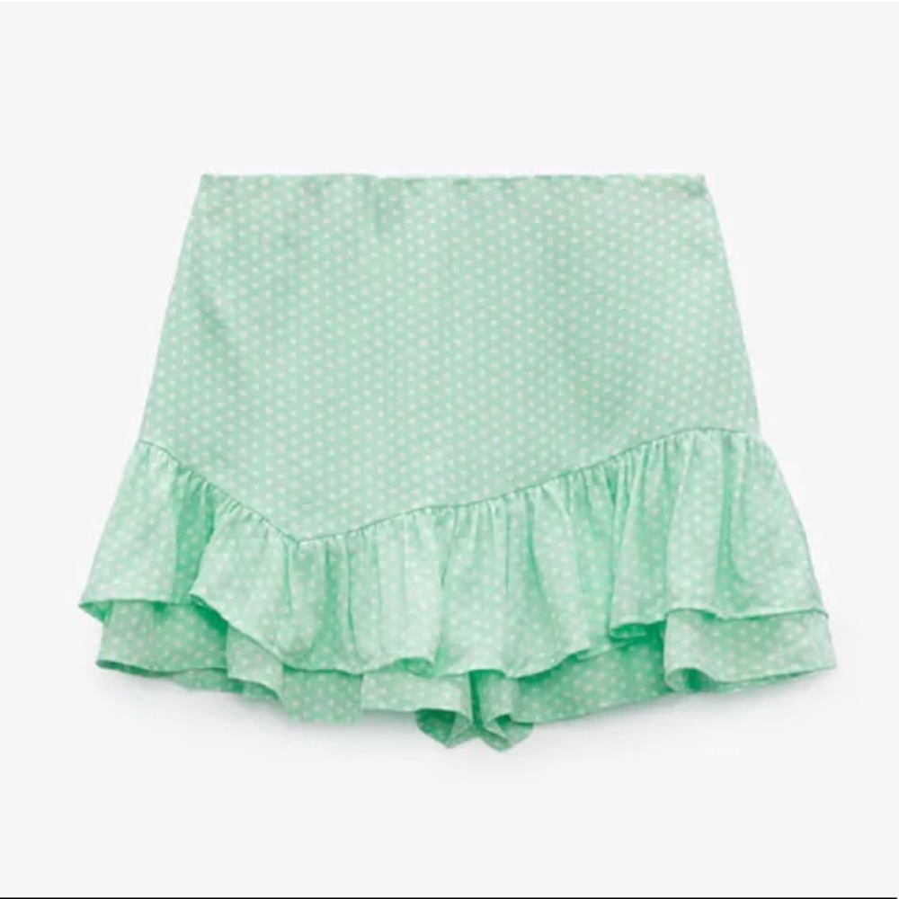 ZARA BRAND NEW WITH TAGS DOTTED SKORT